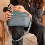 Liora Full-Grain Leather Shoulder Bag para Mujer – Vista alternativa del producto 3