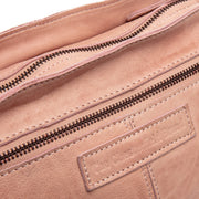 Vista interior Showing Dedicated Padded Laptop Sleeve &amp; Multi-Compartment Organization