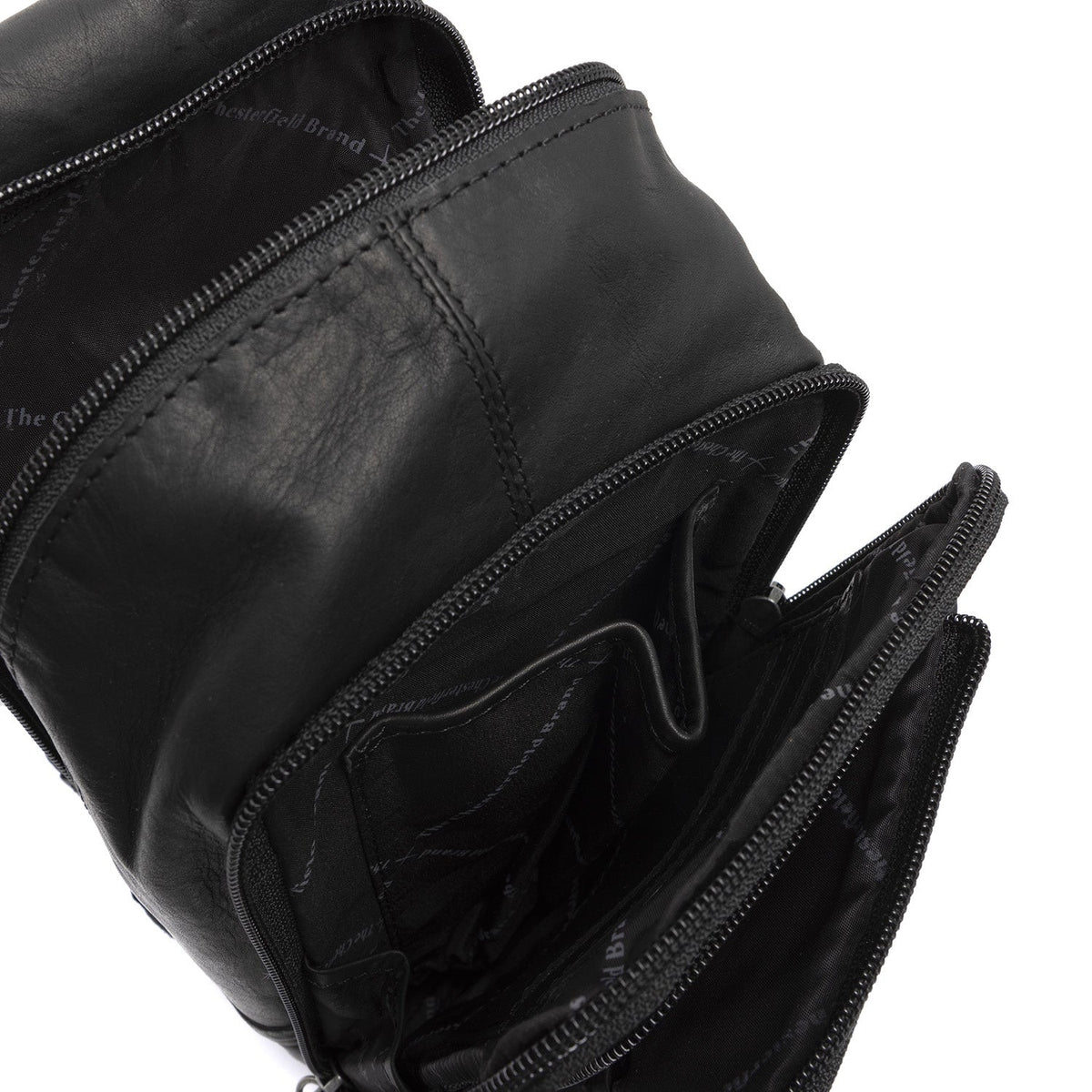 Leather Sling Bag Riga para Mujer - Structured Side Profile Showing Gusset Depth &amp; Expansion Capacity