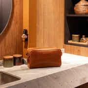 Stefan Full-Grain Leather Toiletry Bag para Mujer – Vista alternativa del producto 2