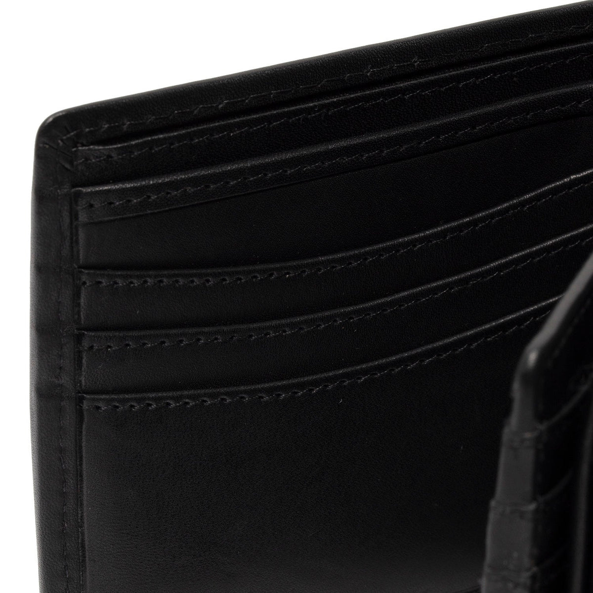 
Vista interior Showing Dedicated Padded Laptop Sleeve & Multi-Compartment Organization