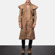 Detalle de cerca of Shirt &amp; Heavy-Duty Zipper Hardware on Men's Maverick Marrón Leather Duster para Hombre
