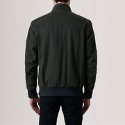 
Vista de detalle of Snap Button & Zipper Hardware on Morrison Olive Canvas Chaqueta Bomber de Cuero para Hombre For Men