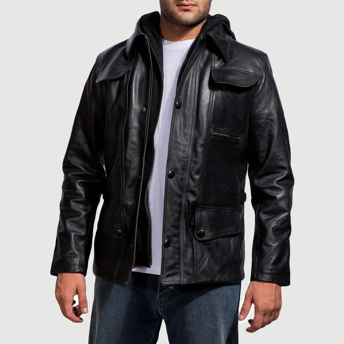 Black Cowhide Leather Hooded Jacket - Vista trasera con ajuste entallado en hombros y bajo impecable