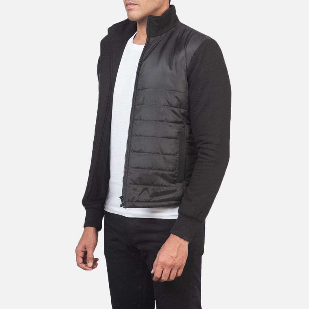 Black Polyester (Torso) &amp;Amp; Knitted Fabric (Sleeves) Winter Jacket - Vista trasera con ajuste entallado en hombros y bajo impecable