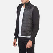 Black Polyester (Torso) &amp;Amp; Knitted Fabric (Sleeves) Winter Jacket - Vista trasera con ajuste entallado en hombros y bajo impecable