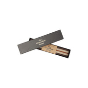 Detalle de cerca of Classic Collar &amp; Heavy-Duty Zipper Hardware on Beige Shoulder Strap para Mujer