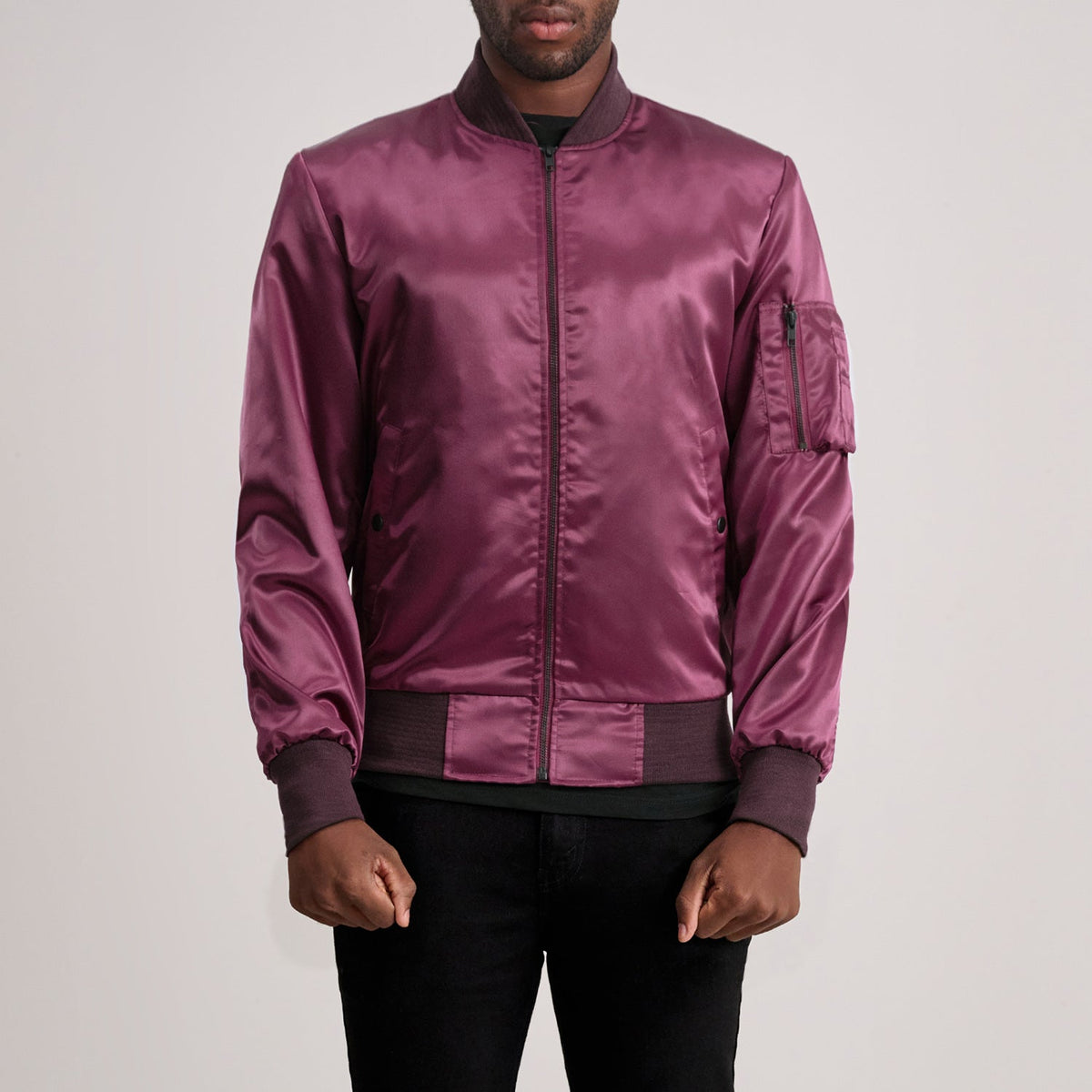 Quinton MA-1 Granate Cazadora Bomber de Cuero para Hombre in Maroon Satin - Vista frontal y silueta a medida | Comprar online