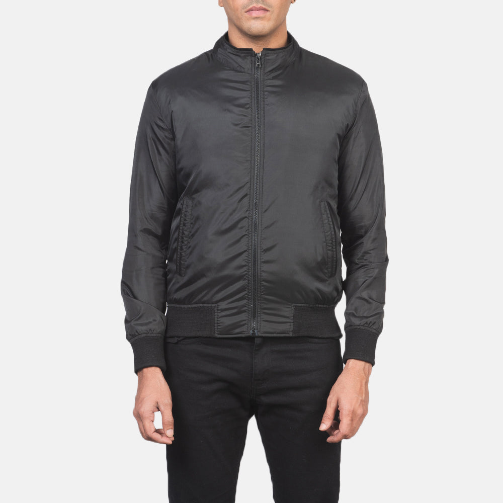 Detalle de cerca of Band &amp; Zipper with wind flap Hardware on Men's Ramon Negro Cazadora Bomber de Cuero para Hombre