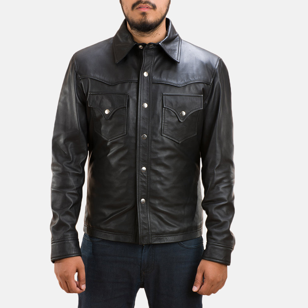 Black Sheepskin leather Jacket - Vista trasera con ajuste entallado en hombros y bajo impecable