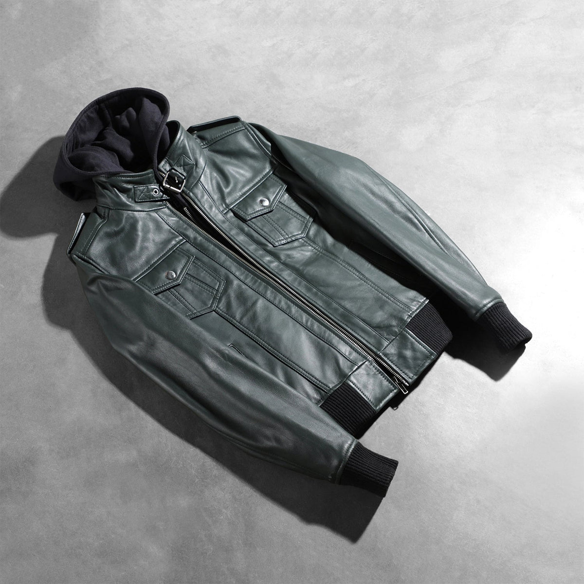
Roslyn Hooded Chaqueta Bomber de Cuero para Mujer – alternate product view 7