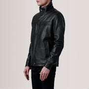 Sean Negro Leather Classic Chaqueta de Cuero para Hombre For Men - Vista de perfil lateral con corte ergonómico de manga