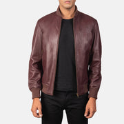 Men's Shane Granate Cazadora Bomber de Cuero para Hombre in Maroon Sheepskin Leather - Vista frontal y silueta a medida | Comprar online