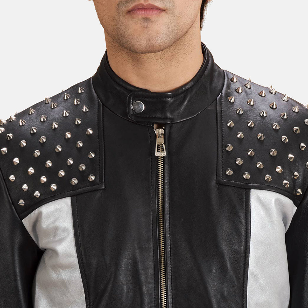 
Primer plano del cuello con broche a presión y cremalleras de Shapron con Tachuelas Chaqueta Biker de Cuero para Hombre