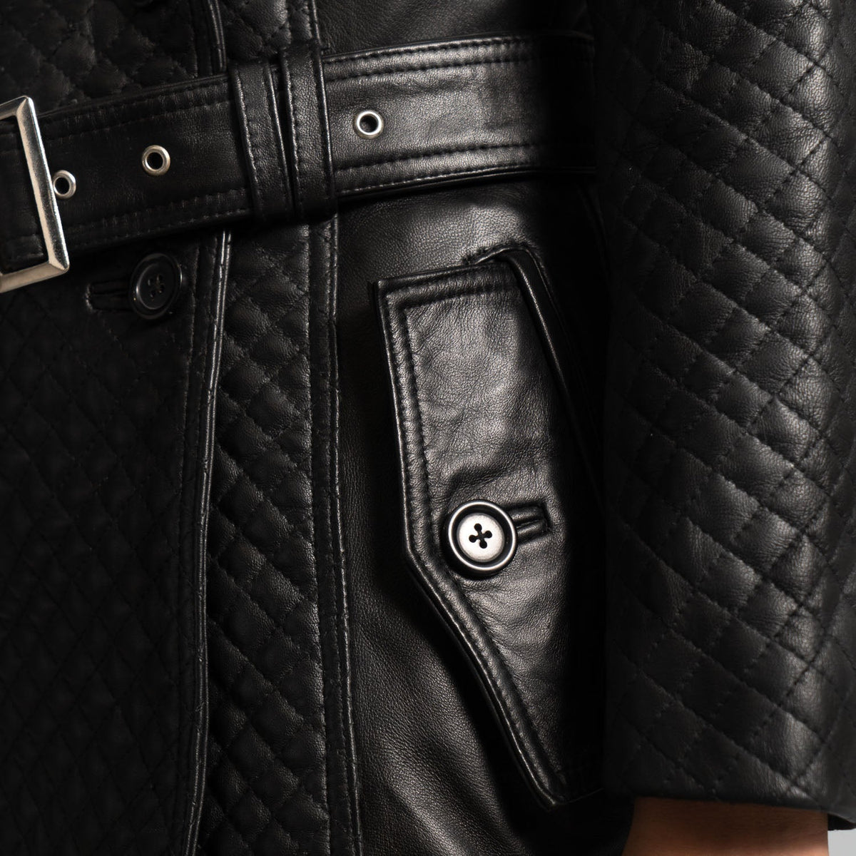 Interior View Showing Quilted viscose lining & Dual Inside Utility Storage Pockets