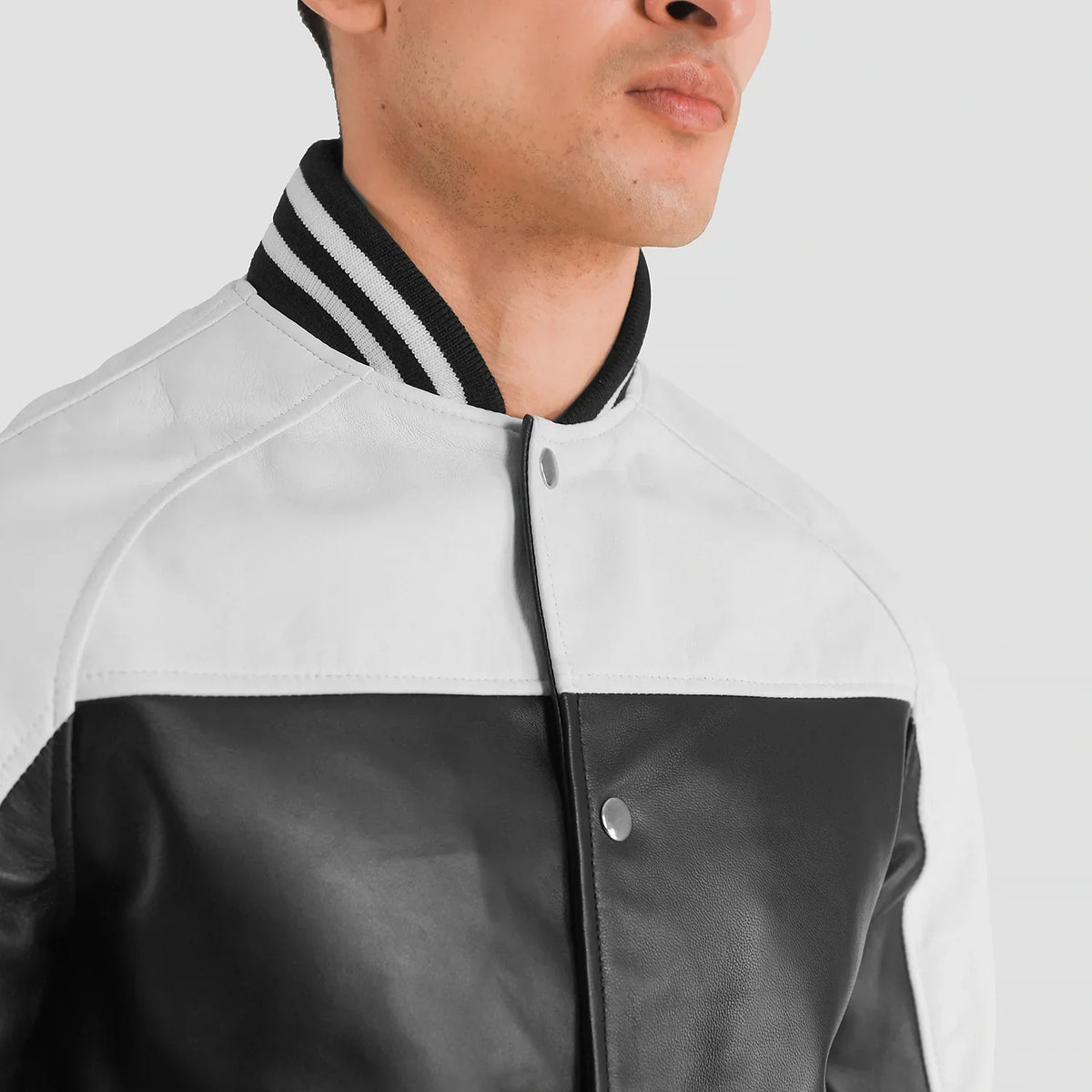 Terrance Negro Varsity Chaqueta de Cuero para Hombre – Vista alternativa del producto 6