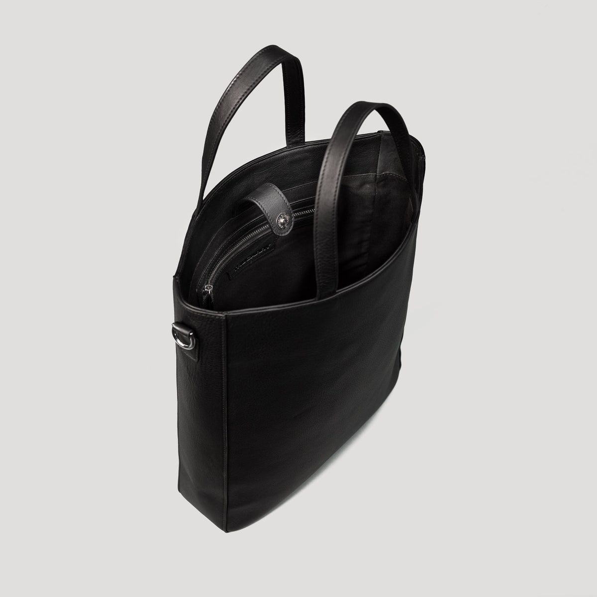 
The Poet Bolso tote de cuero – alternate product view 4