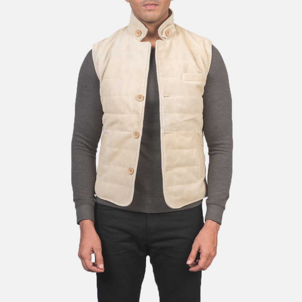 
Tony Off-Blanco Suede Vest para Hombre in Off-White Goatskin Suede - Vista frontal y silueta entallada | Comprar online