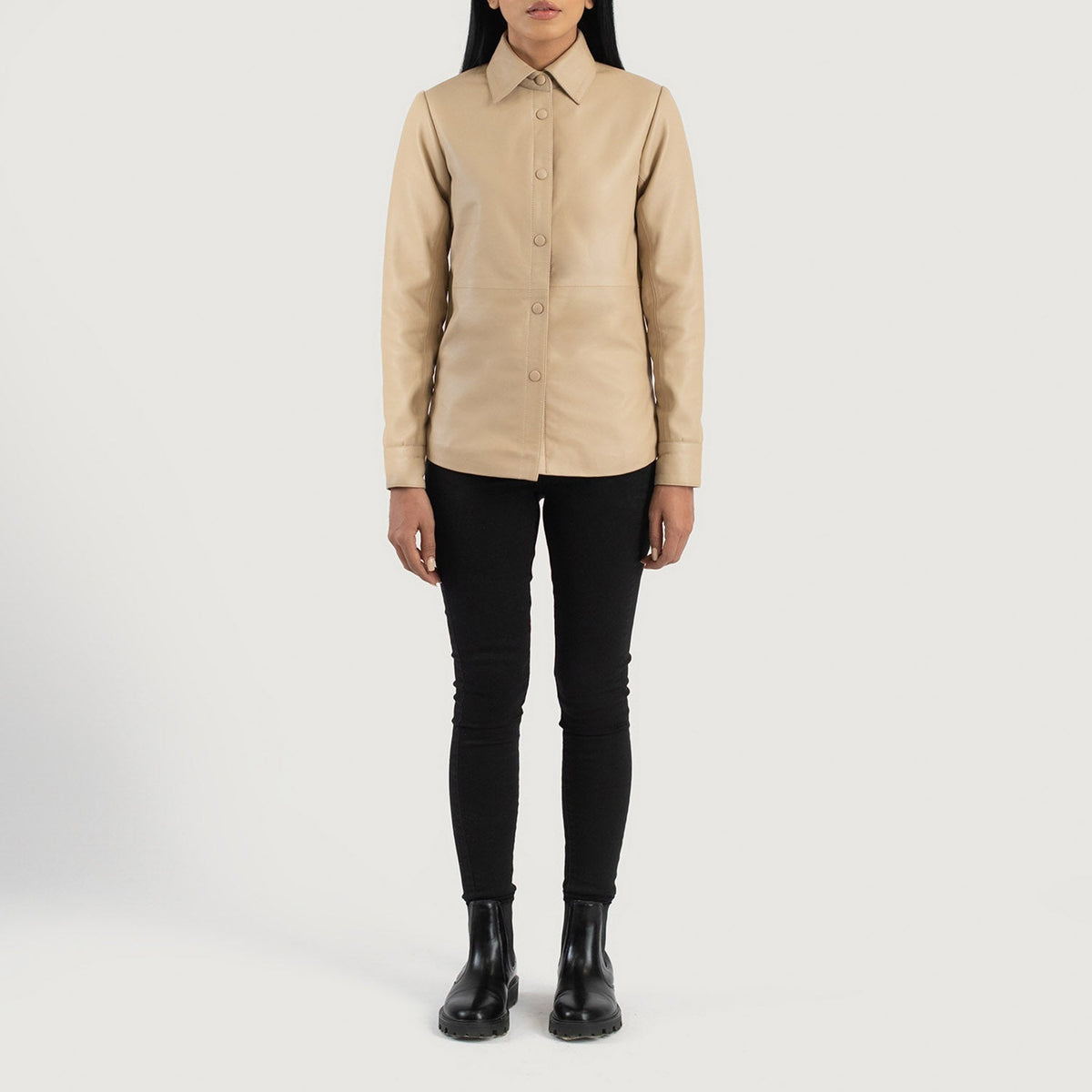 
Zenith Beige Leather Shirt Jacket - Vista lateral mostrando el corte ergonómico de mangas