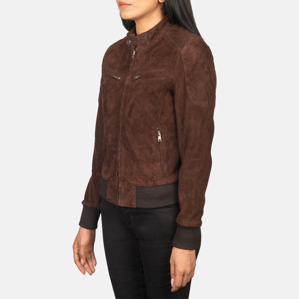 
Brown Goat Suede Bomber Jacket - Vista posterior con hombros definidos y bajo impecable